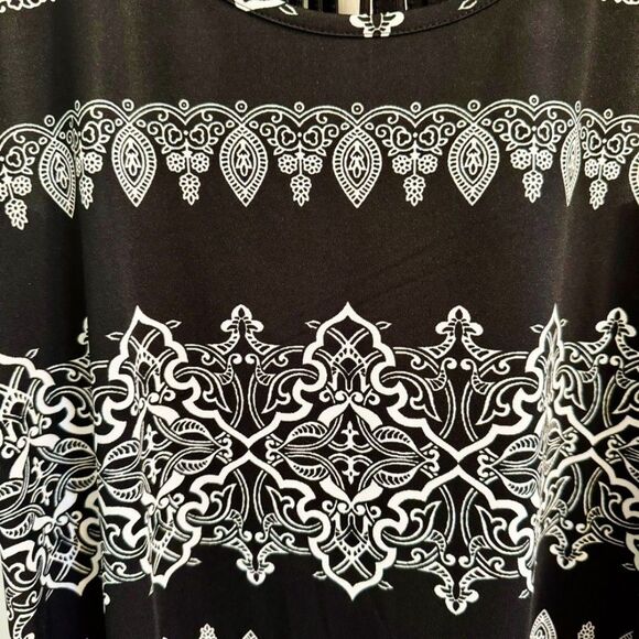 a.n.a Criss Cross Back Dress - Picture 2 of 5